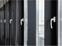 ガラス・サッシ