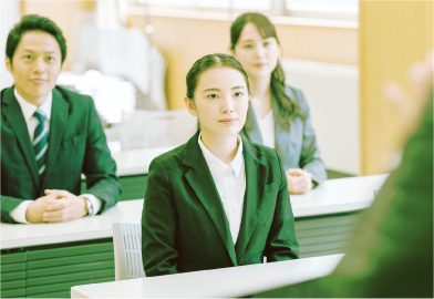 定期的なスタッフ研修の実績