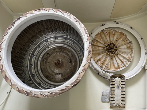 3.洗濯槽の取り外し